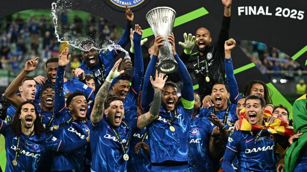 Chelsea chi đậm cho tiền đạo trẻ Brazil – Chiến lược "bình mới rượu cũ"?
